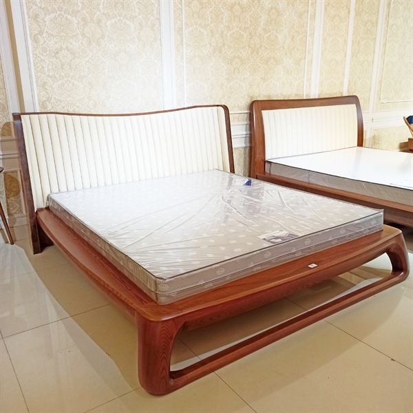 Giường  gỗ Tần bì